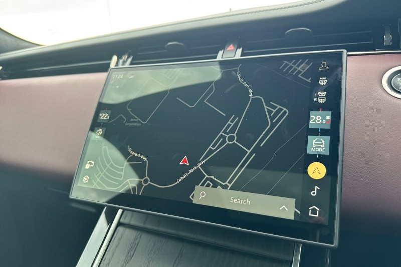 Used Land Rover Range Rover Evoque 2024 for sale - 76984307: Photo 11