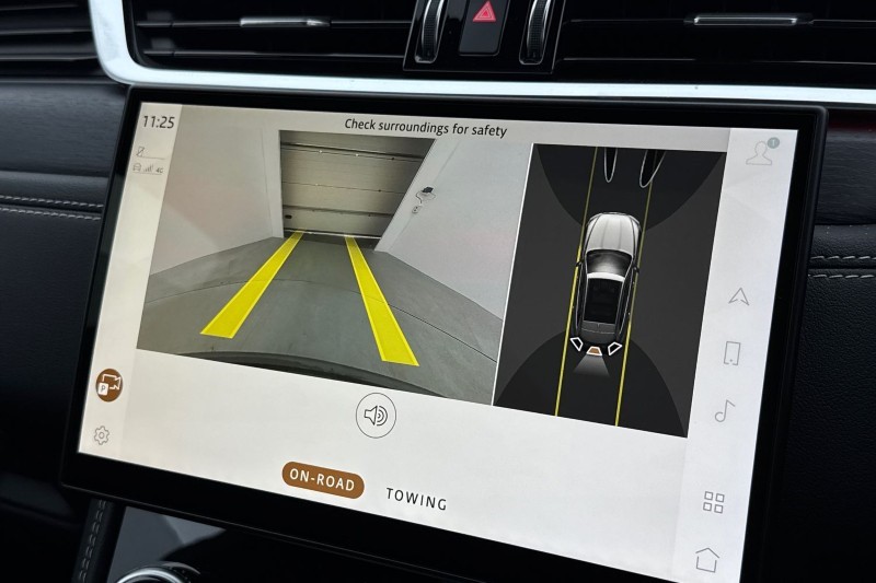 Used Jaguar F-Pace 2023 for sale - 77619322: Photo 13