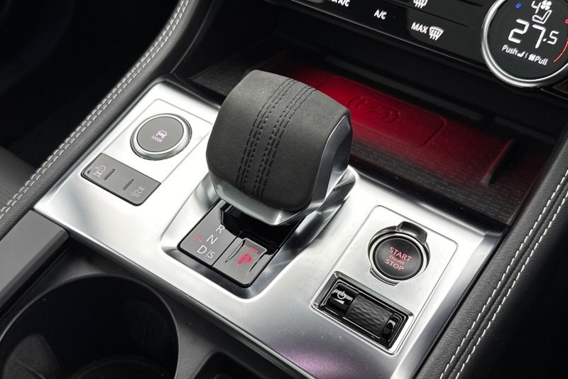 Used Jaguar F-Pace 2023 for sale - 77619322: Photo 14