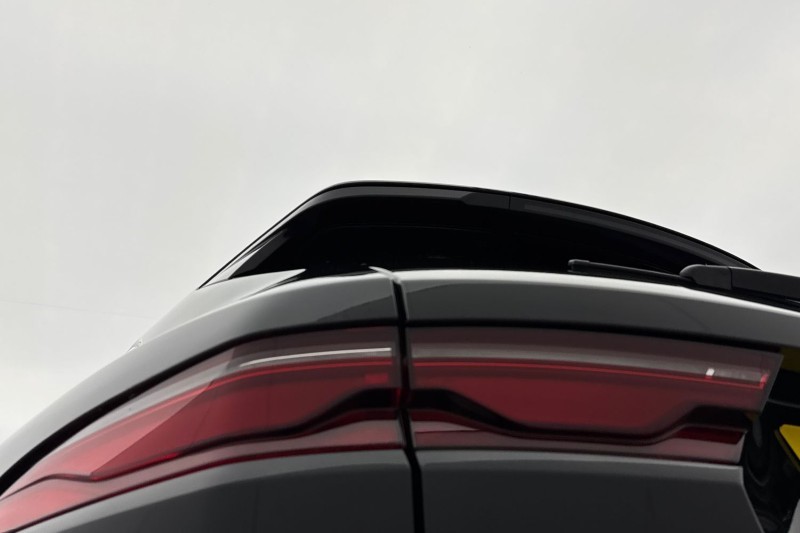 Used Jaguar F-Pace 2023 for sale - 77619322: Photo 20