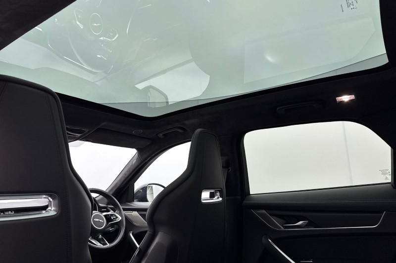 Used Jaguar F-Pace 2023 for sale - 77619322: Photo 22