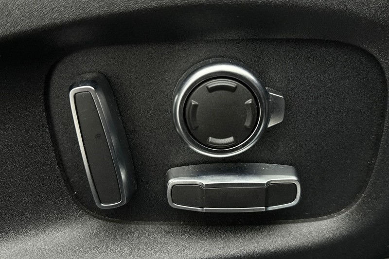 Used Jaguar F-Pace 2023 for sale - 77619322: Photo 26