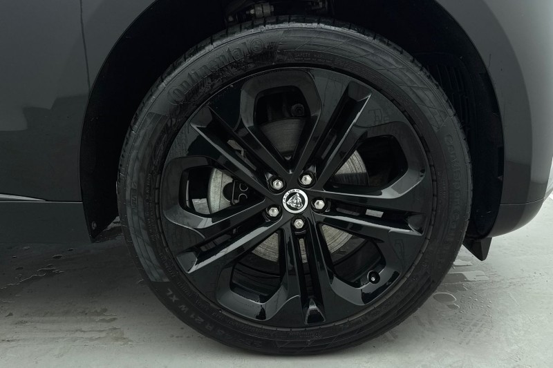 Used Jaguar F-Pace 2023 for sale - 77619322: Photo 9