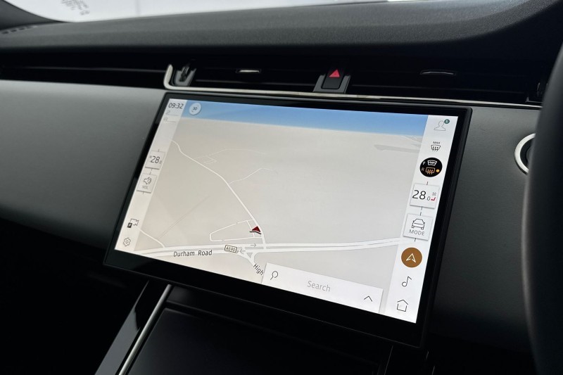 Used Land Rover Range Rover Evoque 2025 for sale - 77245248: Photo 11