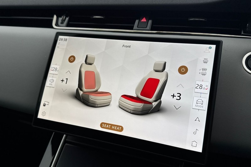 Used Land Rover Range Rover Evoque 2025 for sale - 77245248: Photo 33