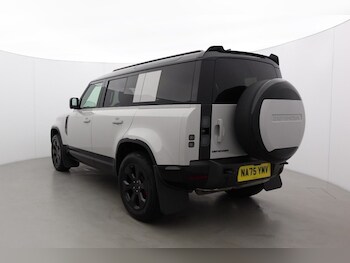 Used Land Rover Defender 2025 for sale - 79420955: Photo