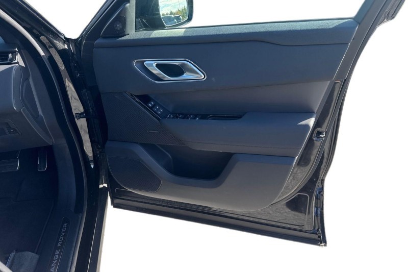 Used Land Rover Range Rover Velar 2025 for sale - 76984342: Photo 22