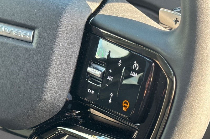 Used Land Rover Range Rover Velar 2025 for sale - 76984342: Photo 27