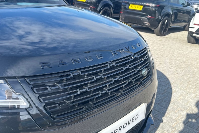 Used Land Rover Range Rover Velar 2025 for sale - 76984342: Photo 43