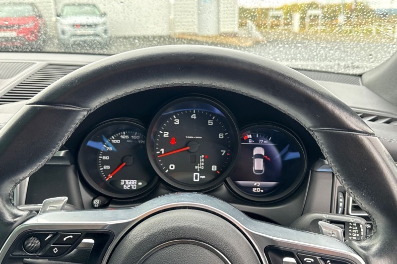 Used Porsche Macan 2020 for sale - 76984326: Photo 16