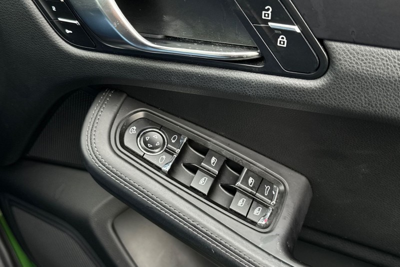 Used Porsche Macan 2020 for sale - 76984326: Photo 23