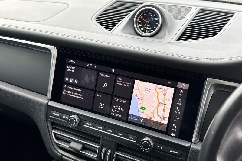 Used Porsche Macan 2020 for sale - 76984326: Photo 29