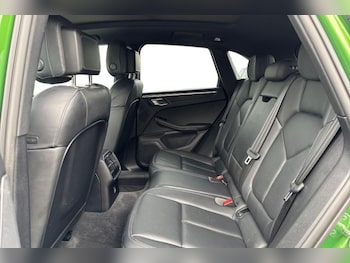 Used Porsche Macan 2020 for sale - 76984326: Photo