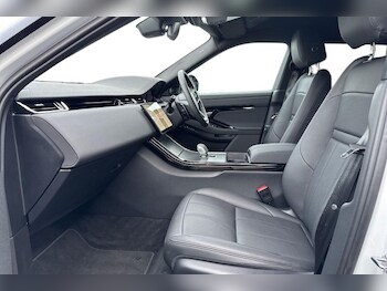 Used Land Rover Range Rover Evoque 2025 for sale - 78791796: Photo