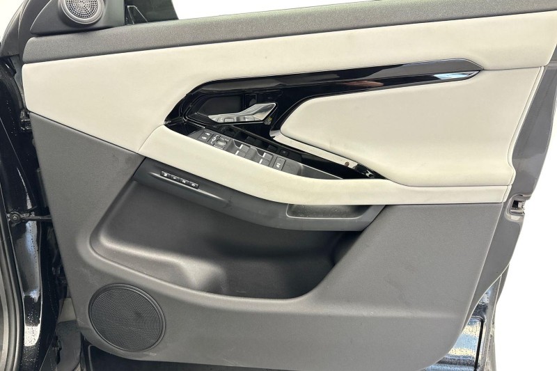 Used Land Rover Range Rover Evoque 2025 for sale - 77245240: Photo 21