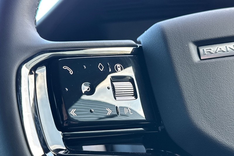 Used Land Rover Range Rover Evoque 2025 for sale - 77245240: Photo 27