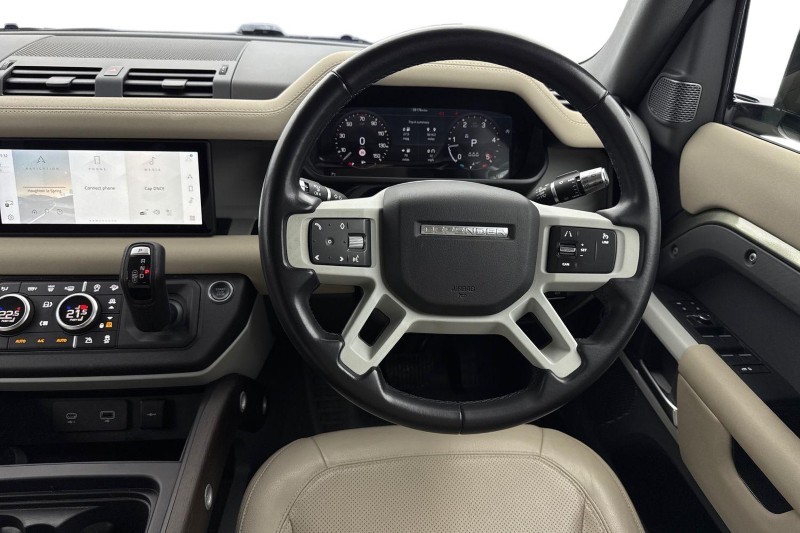 Used Land Rover Defender 2021 for sale - 77220392: Photo 15