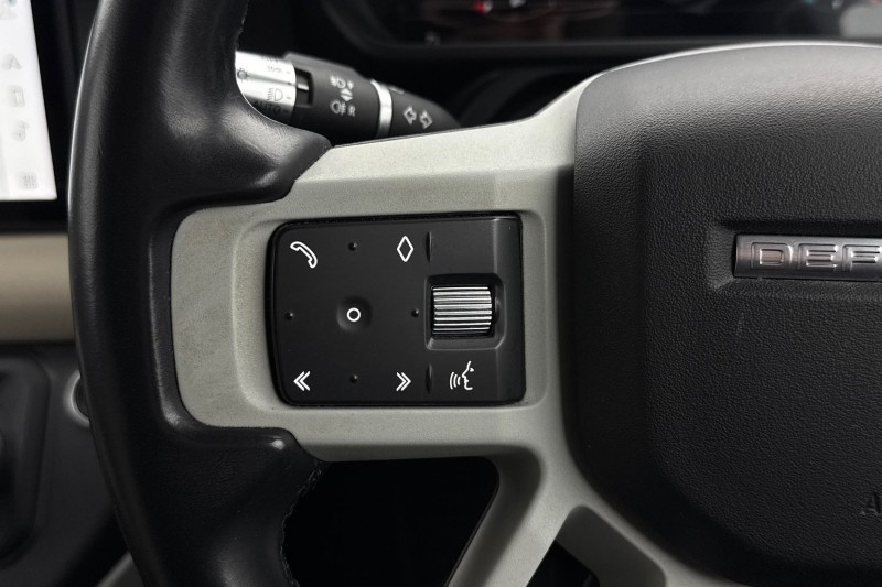 Used Land Rover Defender 2021 for sale - 77220392: Photo 28