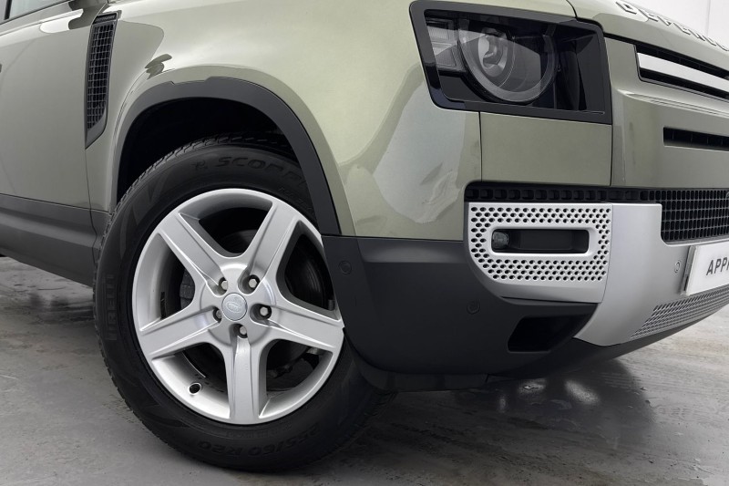 Used Land Rover Defender 2021 for sale - 77220392: Photo 38