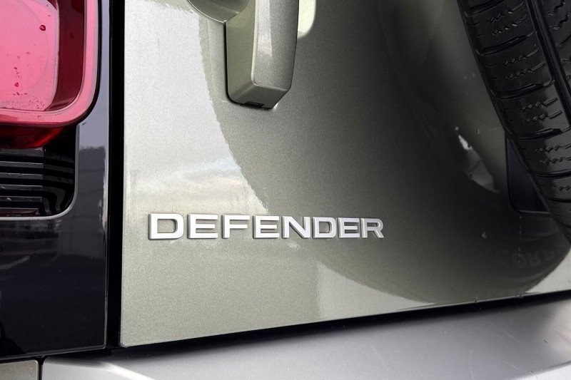 Used Land Rover Defender 2021 for sale - 77220392: Photo 41