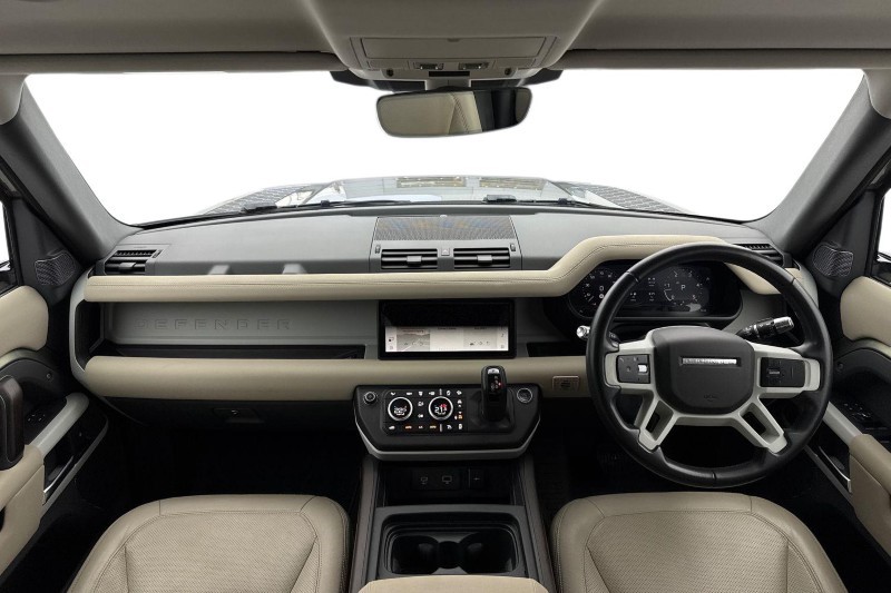 Used Land Rover Defender 2021 for sale - 77220392: Photo 9