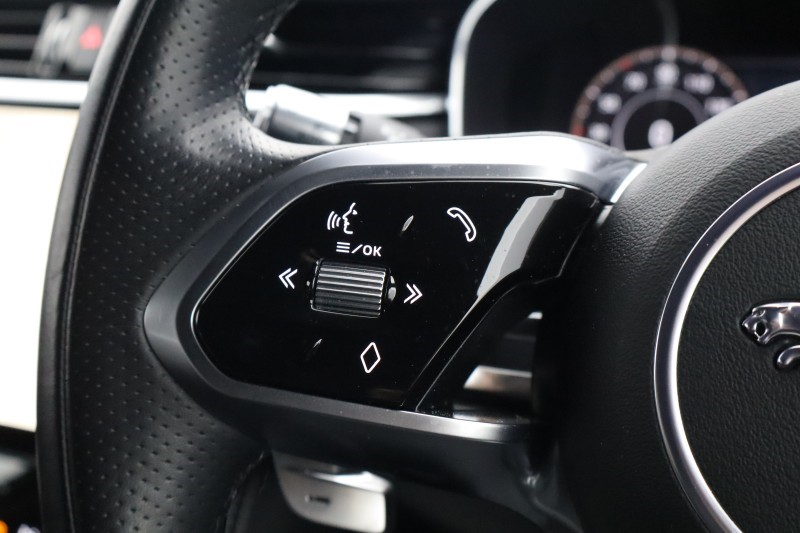 Used Jaguar F-Pace 2021 for sale - 78042260: Photo 29