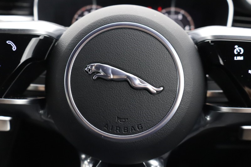 Used Jaguar F-Pace 2021 for sale - 78042260: Photo 30