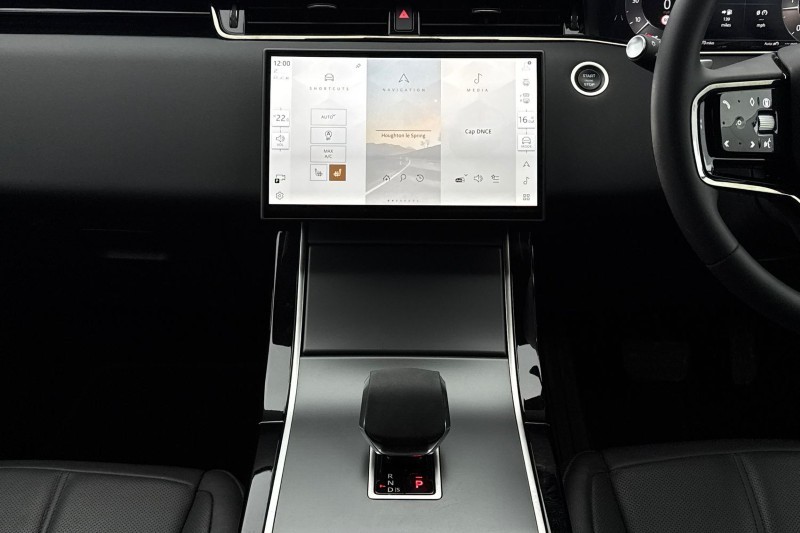 Used Land Rover Range Rover Evoque 2025 for sale - 78055373: Photo 14