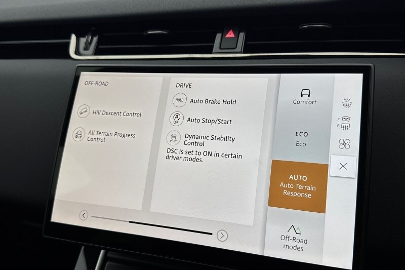 Used Land Rover Range Rover Evoque 2025 for sale - 78055373: Photo 32