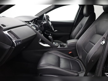 Used Jaguar E-Pace 2019 for sale - 78038809: Photo