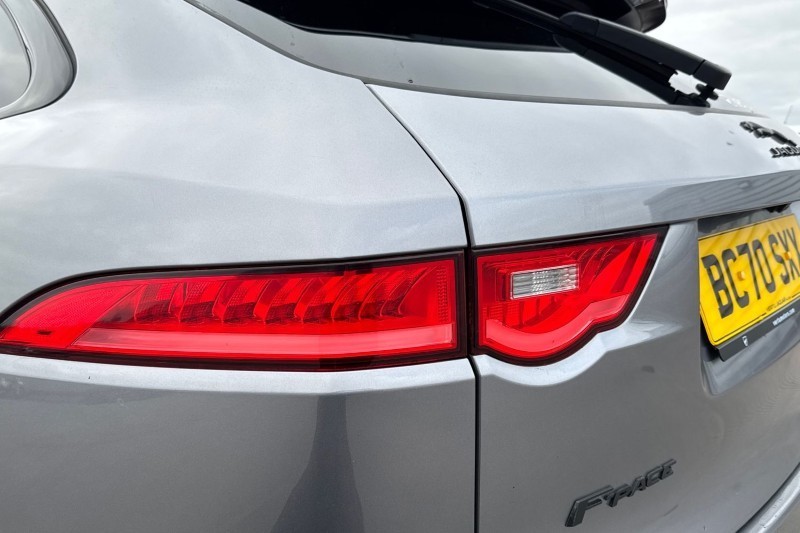 Used Jaguar F-Pace 2020 for sale - 76984330: Photo 19