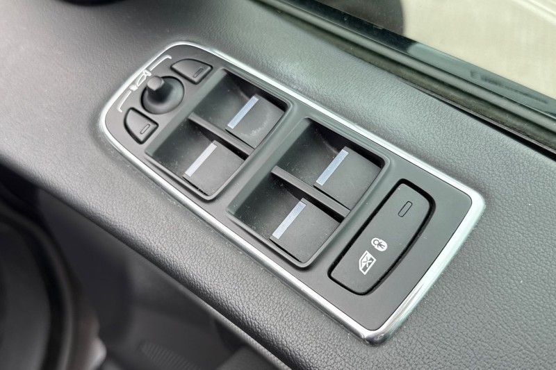 Used Jaguar F-Pace 2020 for sale - 76984330: Photo 23