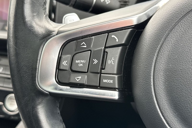 Used Jaguar F-Pace 2020 for sale - 76984330: Photo 28