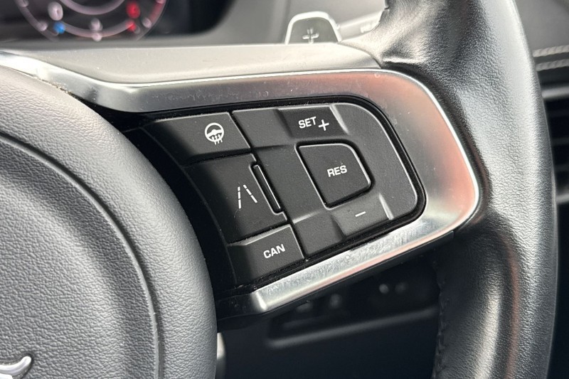 Used Jaguar F-Pace 2020 for sale - 76984330: Photo 29