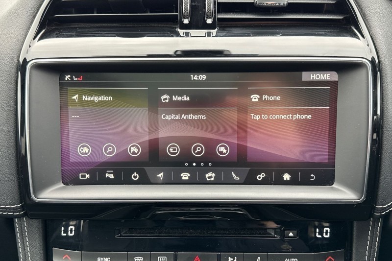 Used Jaguar F-Pace 2020 for sale - 76984330: Photo 30