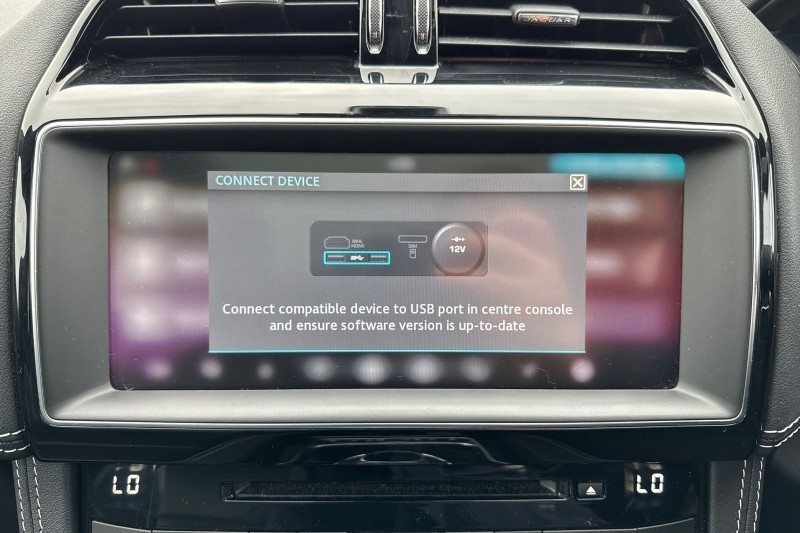 Used Jaguar F-Pace 2020 for sale - 76984330: Photo 31