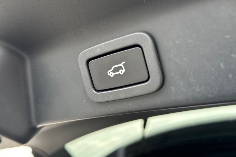 Used Jaguar F-Pace 2020 for sale - 76984330: Photo 37