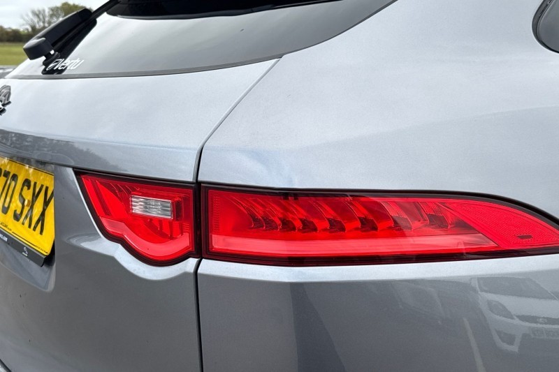 Used Jaguar F-Pace 2020 for sale - 76984330: Photo 44