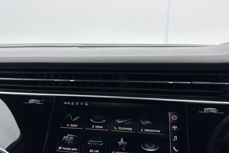 Used Audi Q7 2022 for sale - 77903485: Photo 35