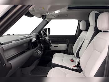 Used Land Rover Defender 2024 for sale - 79636681: Photo