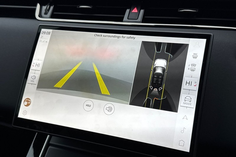 Used Land Rover Range Rover Evoque 2025 for sale - 77353908: Photo 12