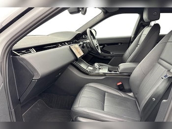 Used Land Rover Range Rover Evoque 2025 for sale - 77353908: Photo