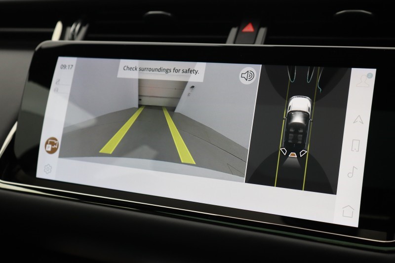 Used Land Rover Range Rover Evoque 2023 for sale - 78053234: Photo 12