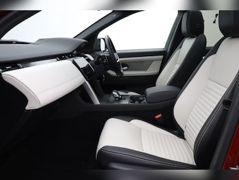 Used Land Rover Discovery Sport 2024 for sale - 78509550: Photo