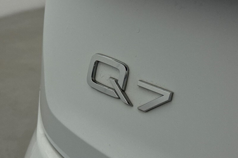 Used Audi Q7 2022 for sale - 77570179: Photo 41
