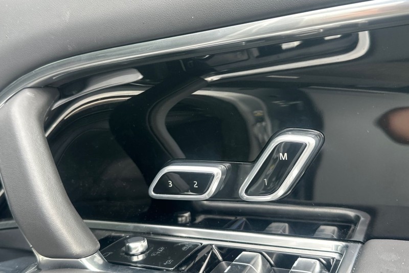 Used Land Rover Range Rover 2025 for sale - 76984347: Photo 24