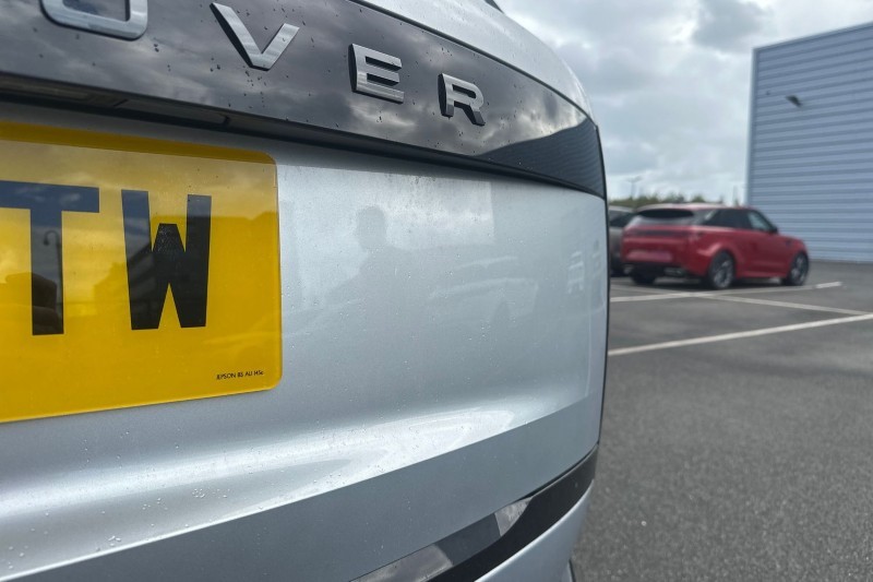 Used Land Rover Range Rover 2025 for sale - 76984347: Photo 44