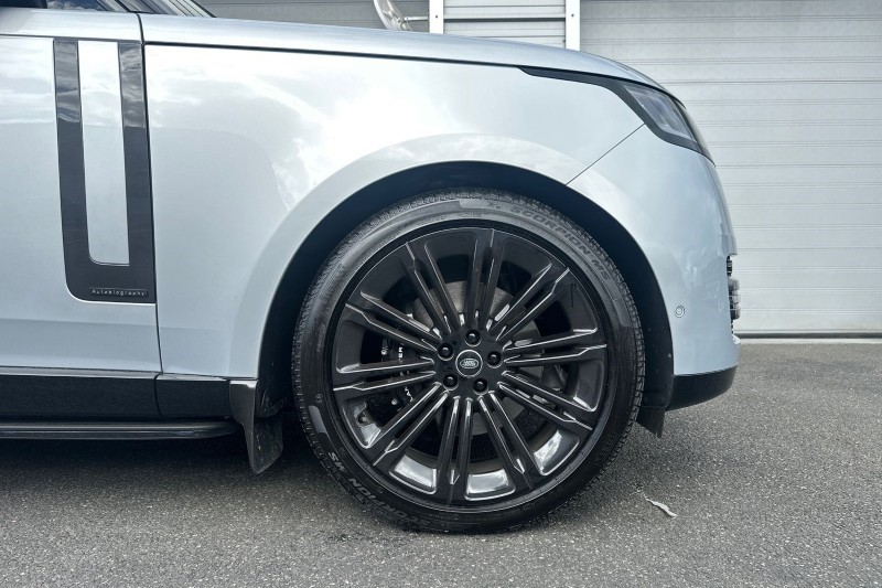 Used Land Rover Range Rover 2025 for sale - 76984347: Photo 8