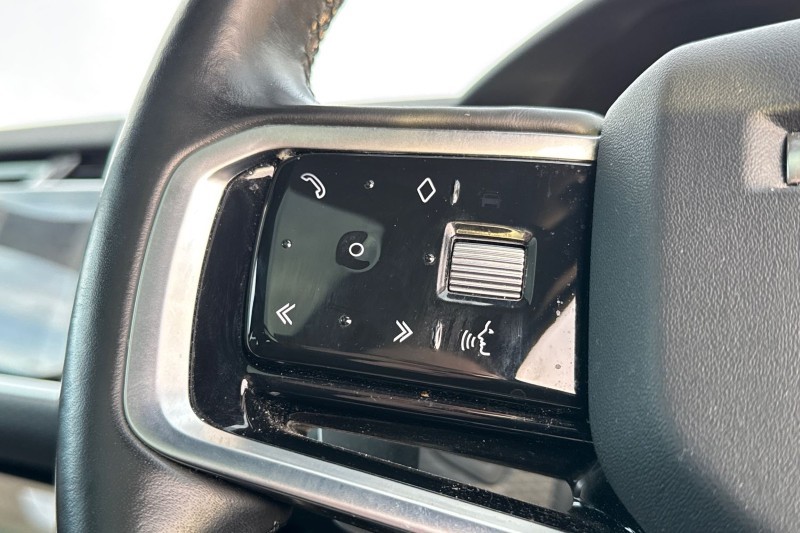 Used Land Rover Range Rover Velar 2021 for sale - 76984332: Photo 28