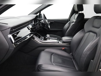 Used Audi Q7 2022 for sale - 79021219: Photo